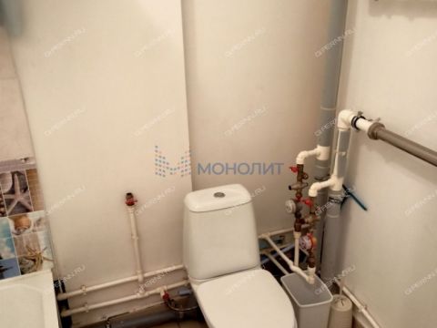 kvartira-studiya-b-r-yuzhnyy-d-14 фото