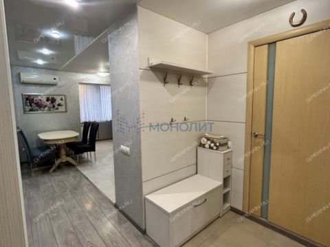 2-komnatnaya-ul-oktyabrskoy-revolyucii-d-45a фото