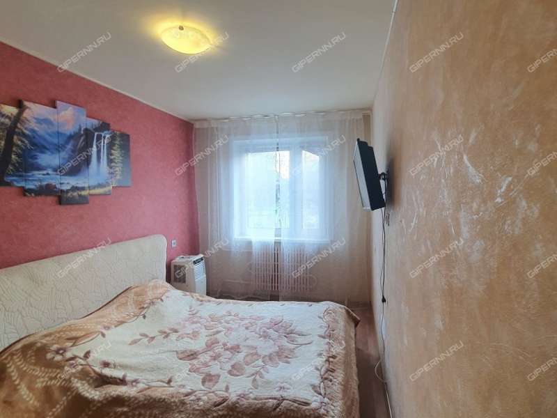 двухкомнатная квартира на улице Максима Горького дом 184