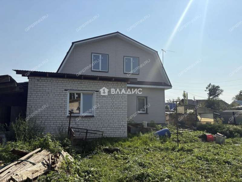 дом на улице Пугачёва город Бор