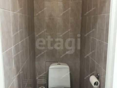 2-komnatnaya-ul-volodarskogo-d-4 фото