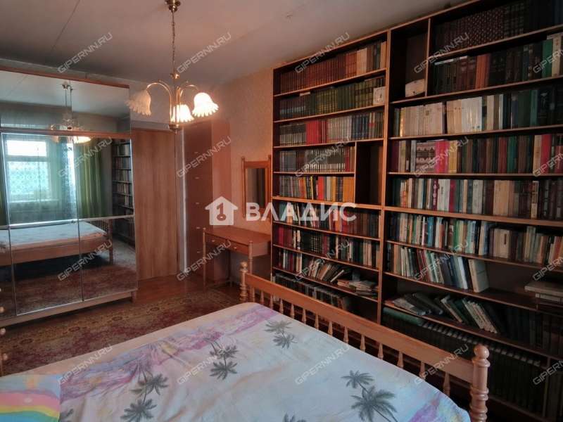 трёхкомнатная квартира на улице Веденяпина дом 1В