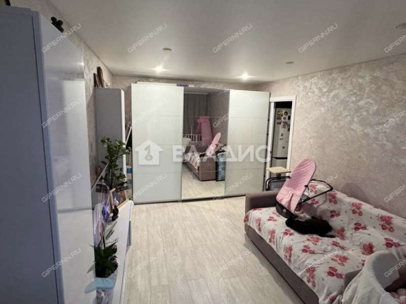 двухкомнатная квартира на улице Героя Советского Союза Усилова дом 2