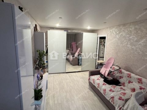 2-komnatnaya-ul-geroya-sovetskogo-soyuza-usilova-d-2 фото