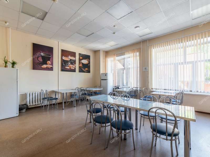 здание под офис на улице Ванеева