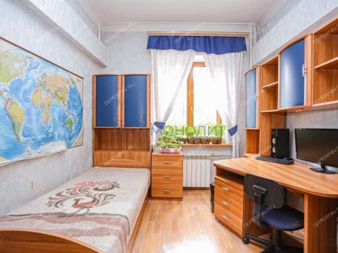 4-komnatnaya-ul-beketova-d-5 фото