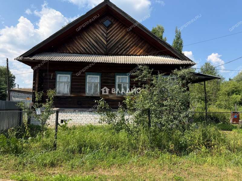 дом на улице Калинина город Семёнов