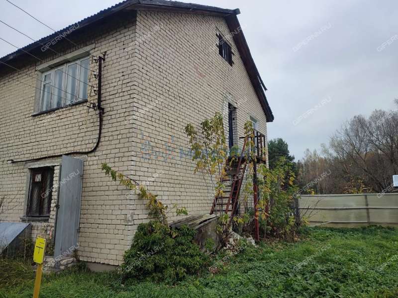 здание под офис, производственную площадь на Школьной улице село Смольки