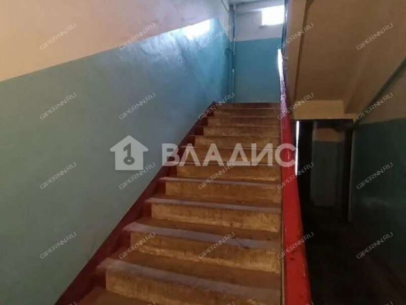 однокомнатная квартира на улице Луначарского дом 2/18