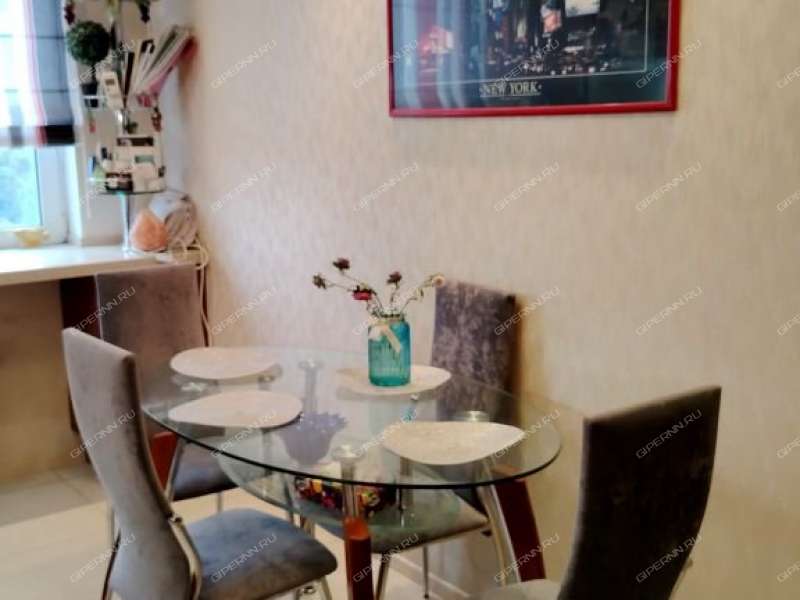 трёхкомнатная квартира на улице Богородского дом 7  к1