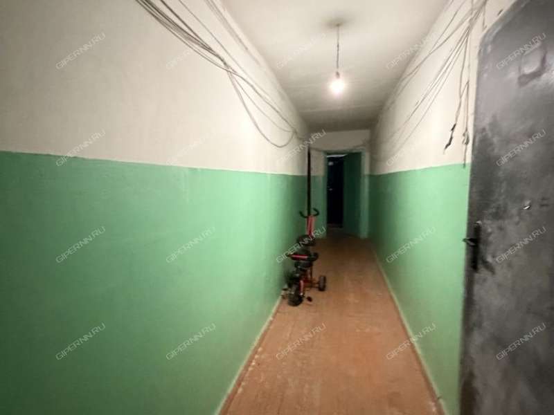 однокомнатная квартира на бульваре 60-летия Октября дом 8