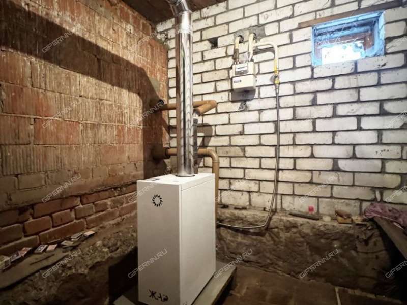 дом на Больничная ул. село Безводное