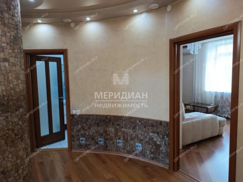 3-komnatnaya-ul-svetloyarskaya-d-2 фото