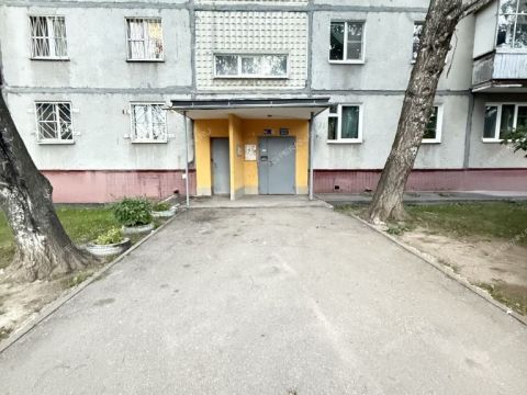2-komnatnaya-poselok-40-let-oktyabrya-ul-kosmicheskaya-d-48 фото