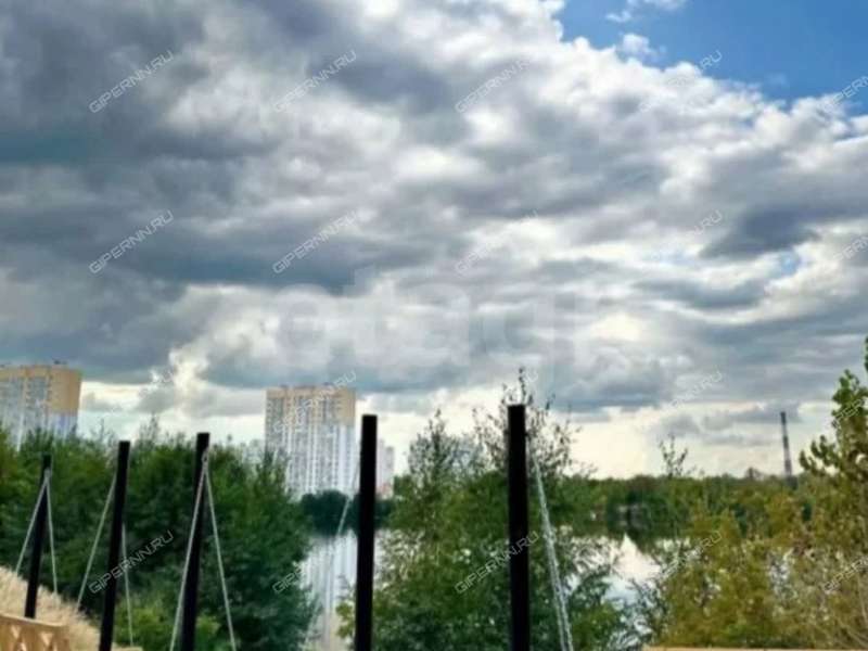 трёхкомнатная квартира на улице Левинка дом 1