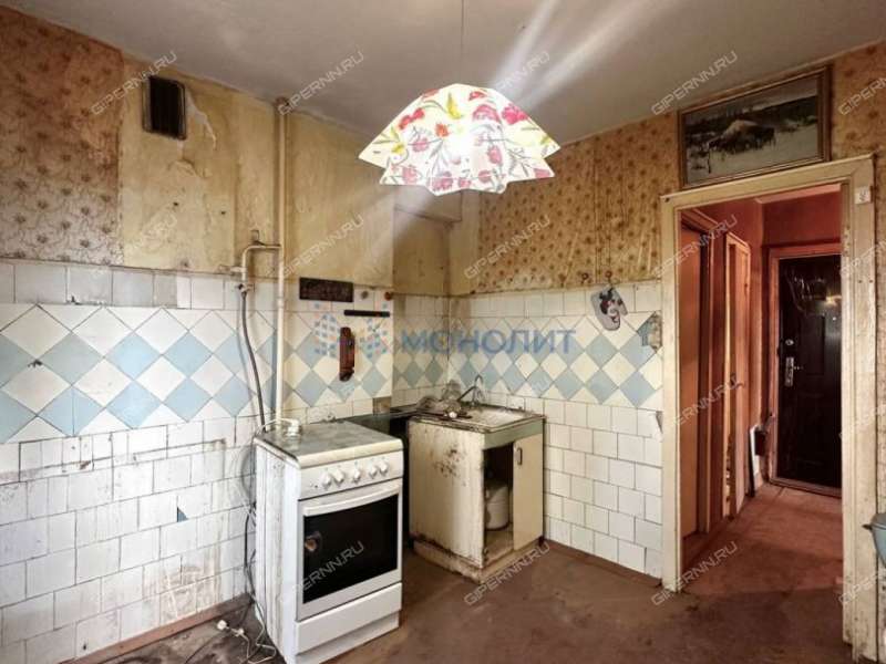 трёхкомнатная квартира на улице Маршала Голованова дом 33