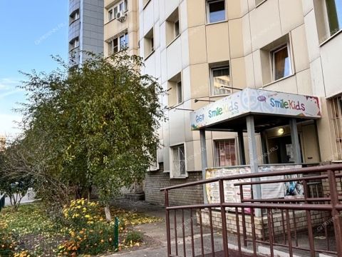 3-komnatnaya-ul-bogdanovicha-d-2-1 фото