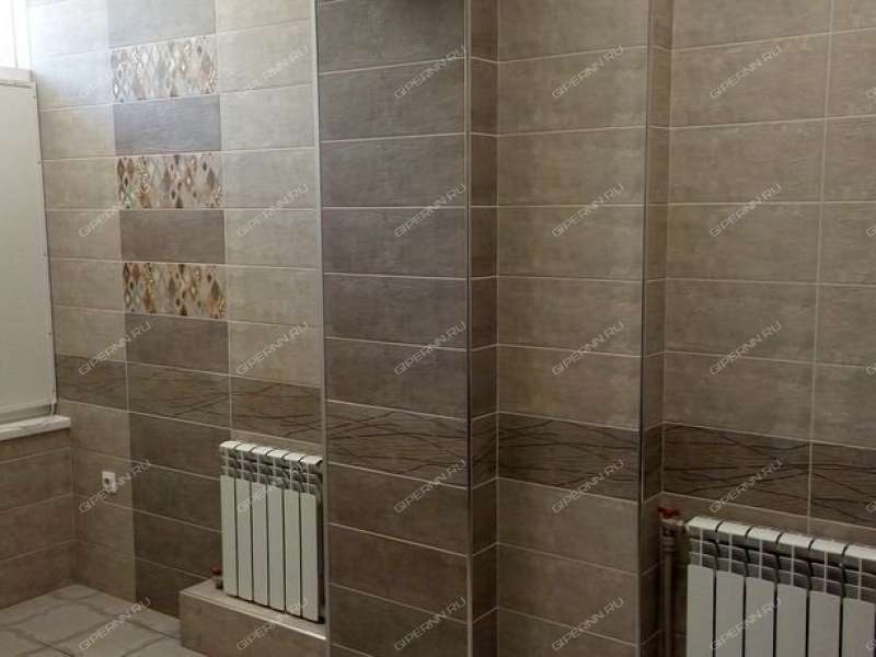 помещение под торговую площадь на улице Коммуны