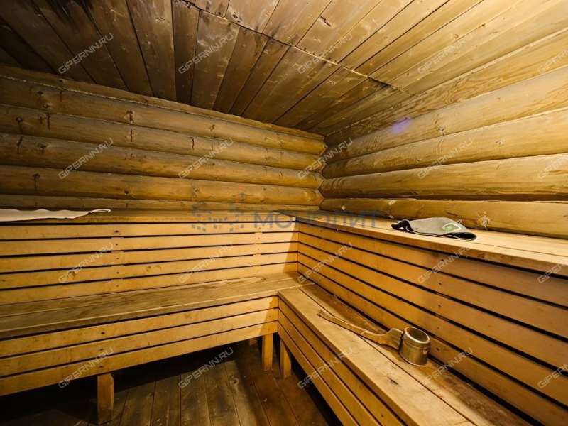 дом на Центральной улице