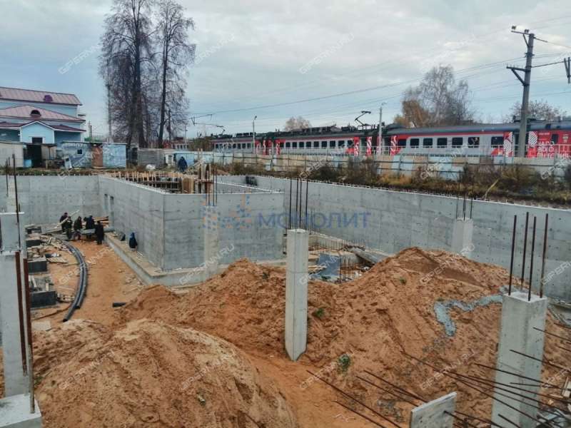 помещение под офис, торговую площадь на улице Крупской город Бор