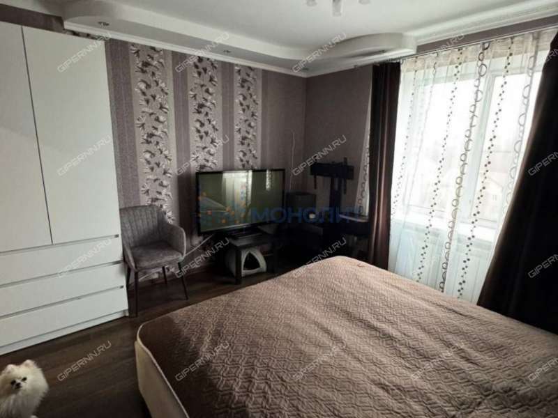 двухкомнатная квартира на улице Бурденко дом 33 к1