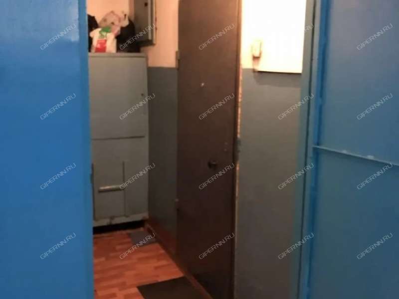 трёхкомнатная квартира на улице Академика Баха дом 11