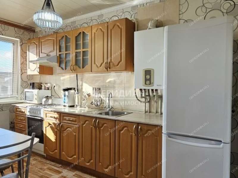 дом на Никанорова ул Бор