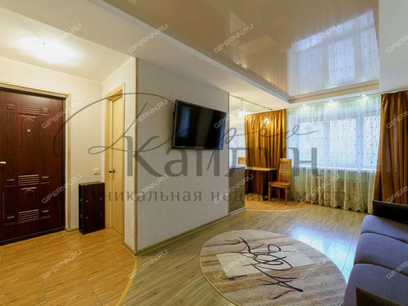 двухкомнатная квартира на улице Максима Горького дом 80/1