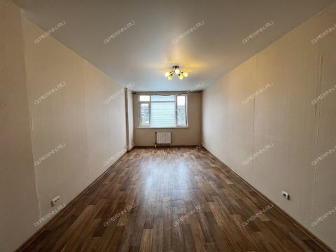 1-komnatnaya-ul-40-let-pobedy-d-4 фото