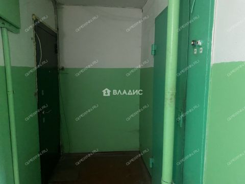 3-komnatnaya-ul-sergeya-akimova-d-14 фото