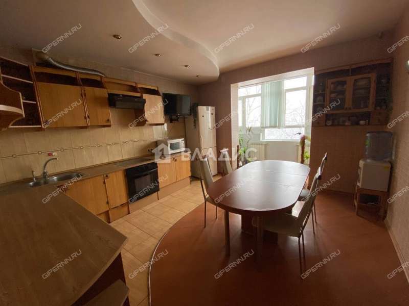 трёхкомнатная квартира на Казанском шоссе дом 16