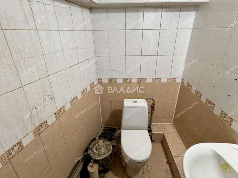 помещение под помещение свободного назначения на Нижне-Волжской набережной