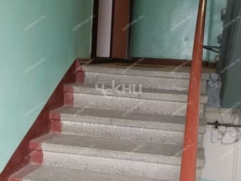 3-komnatnaya-ul-geroya-bezrukova-d-8 фото