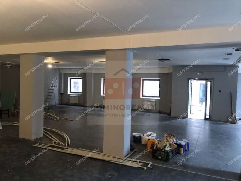 помещение под коммерческую недвижимость на Большой Покровской улице