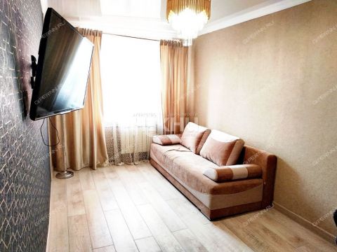 3-komnatnaya-ul-oktyabrskoy-revolyucii-d-40 фото