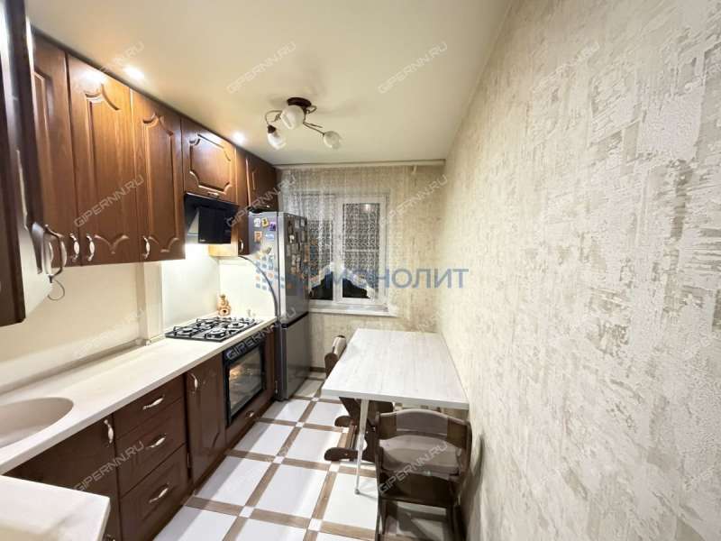 трёхкомнатная квартира на Комсомольской площади дом 6 к1