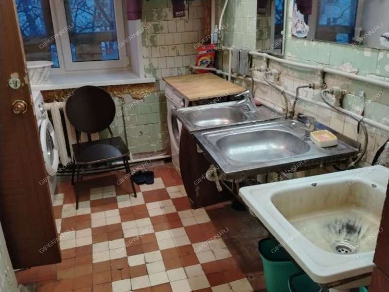 комната в доме 6 на улице Сергея Тюленина