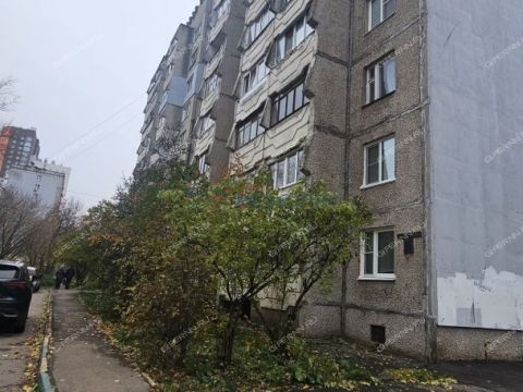 1-komnatnaya-ul-germana-lopatina-d-9a фото