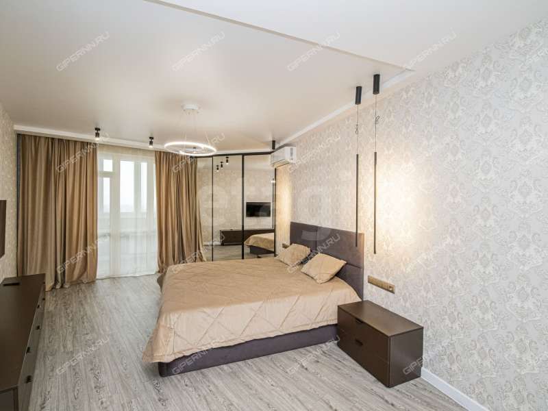 трёхкомнатная квартира на улице Маршала Баграмяна дом 3