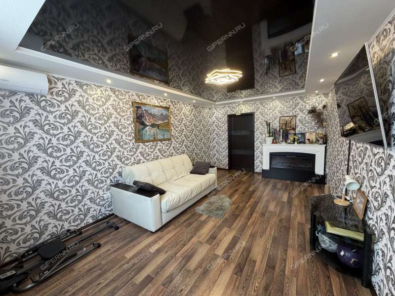 трёхкомнатная квартира в микрорайоне Щербинки 1-й дом 13 к2