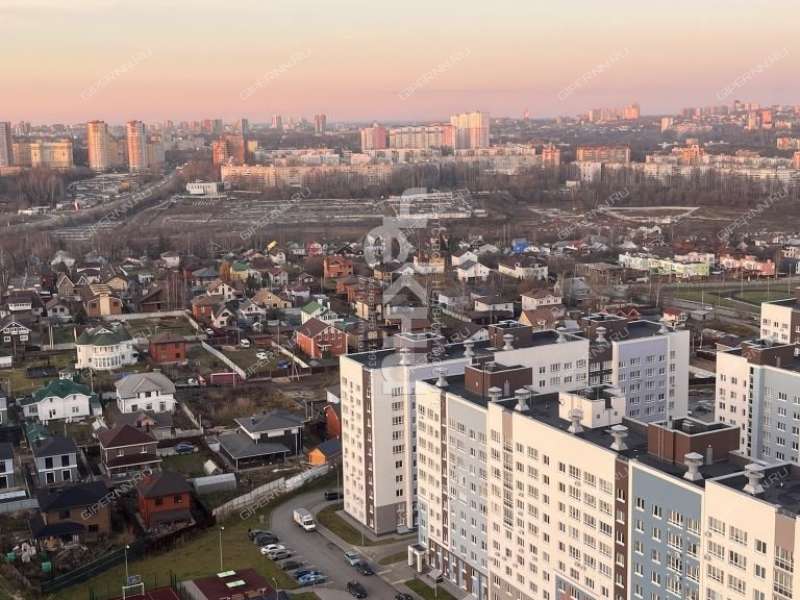 двухкомнатная квартира на проспекте Героев Донбасса дом 12