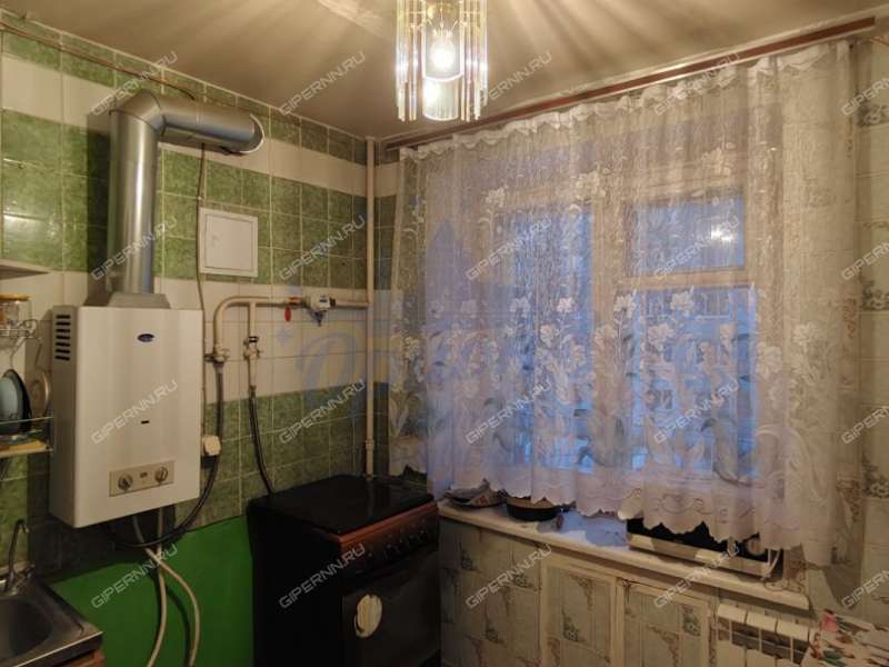 трёхкомнатная квартира в 2-м микрорайоне дом 16 город Богородск