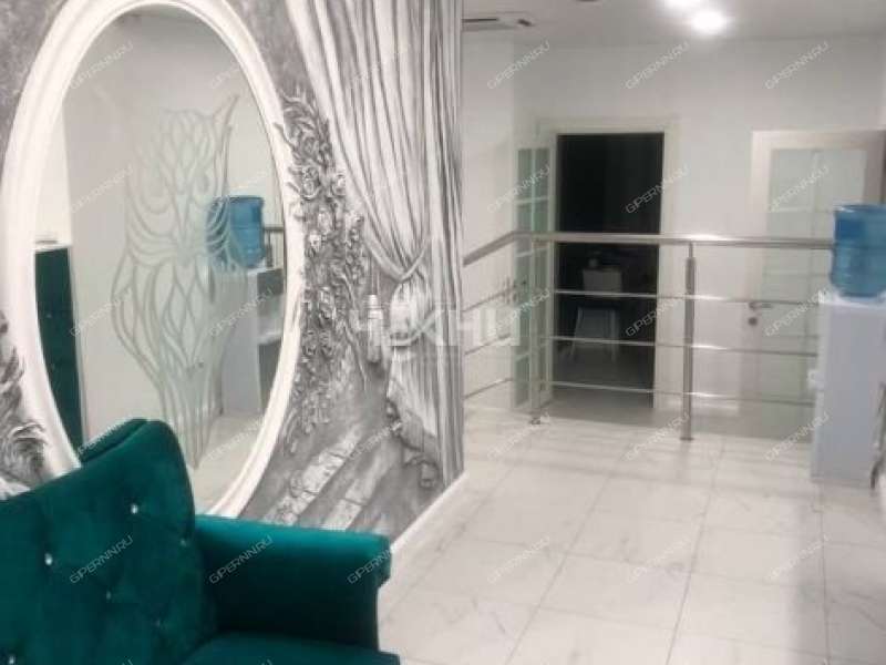 помещение под недвижимость под салоны красоты на Волжской набережной