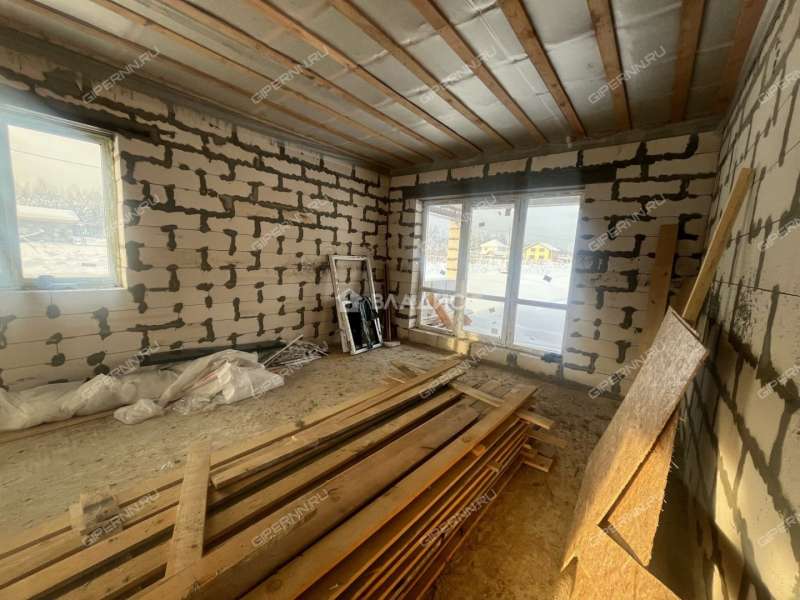 дом на улице Брусничная город Семёнов