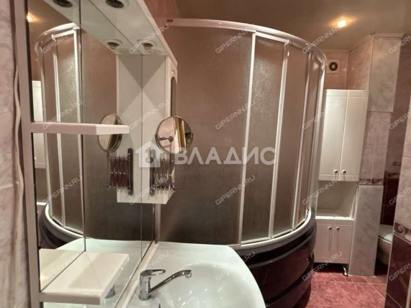 трёхкомнатная квартира на Народной улице дом 30