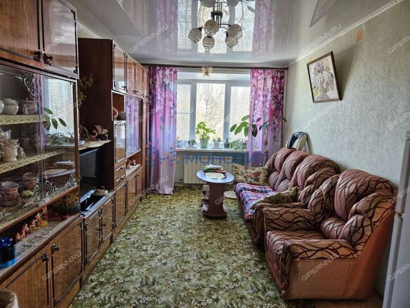 трёхкомнатная квартира на улице Цветочная дом 1