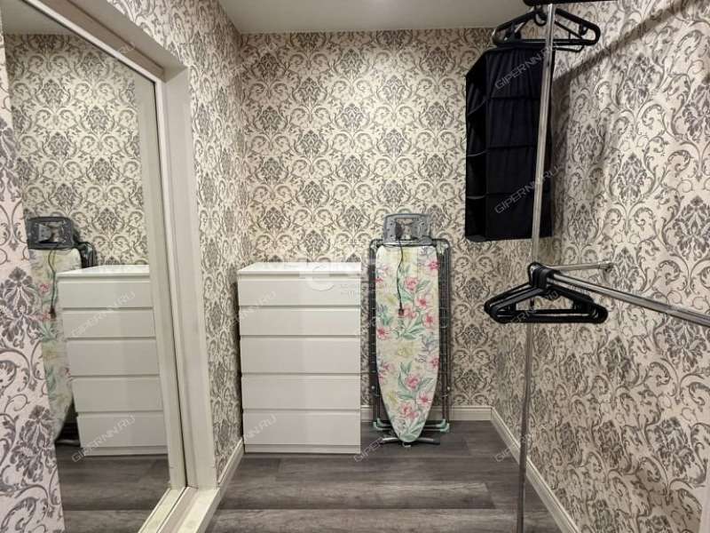 двухкомнатная квартира на проспекте Гагарина дом 32