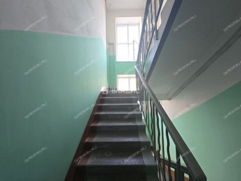 1-komnatnaya-ul-geroya-yuriya-smirnova-d-19 фото