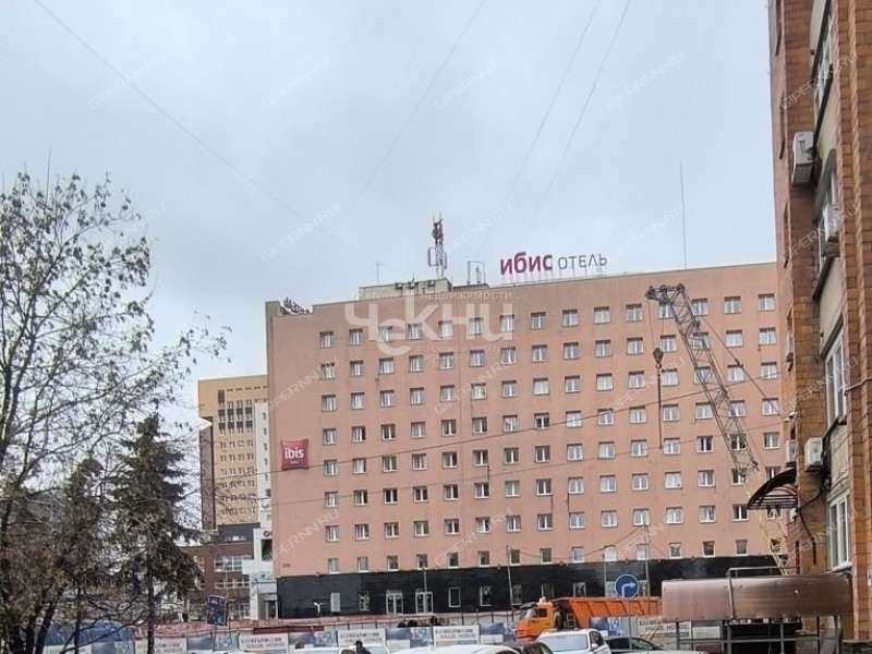 помещение под недвижимость под медицинские учреждения на улице Звездинка