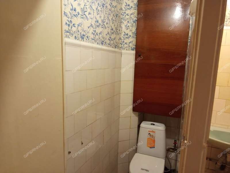 двухкомнатная квартира на улице Старых Производственников дом 10